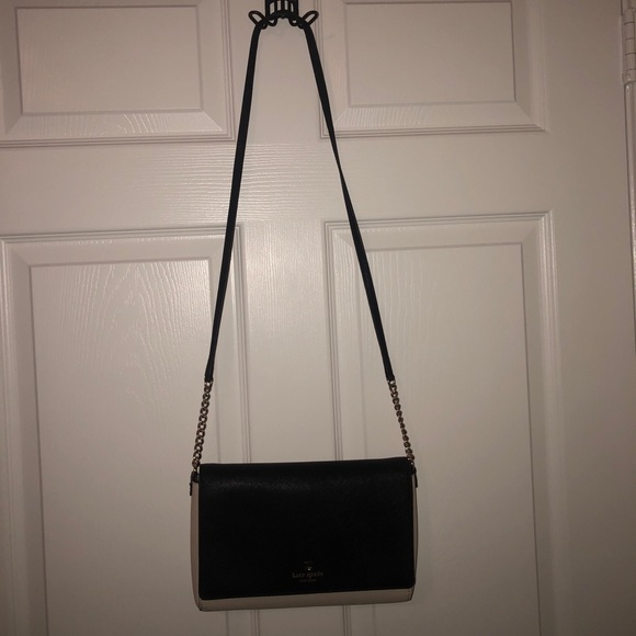 kate spade Handbags - BEST OFFER TODAY Kate Spade Purse